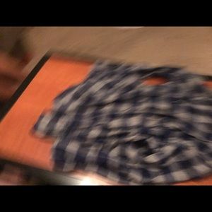 GAP  Flannel Button Down Navy Blue & Gray